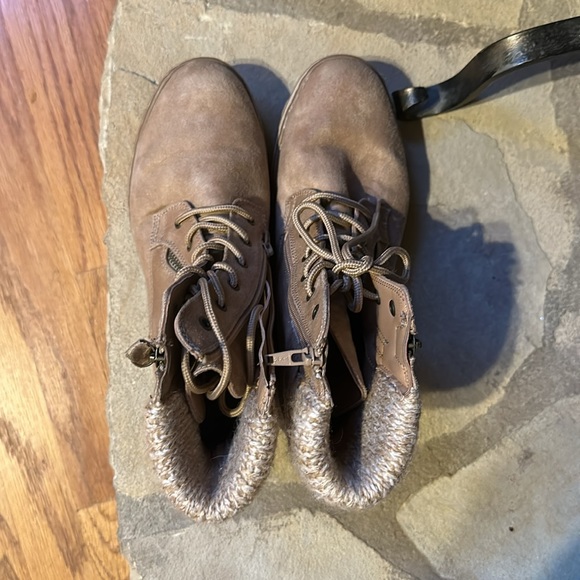 Cliffs by White Mountain Kelsie Booties Hiker Boots Size 8 - Picture 6 of 10